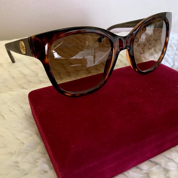 Gucci Accessories - Gucci Sunglasses 3786/S Havana Brown Used with Box